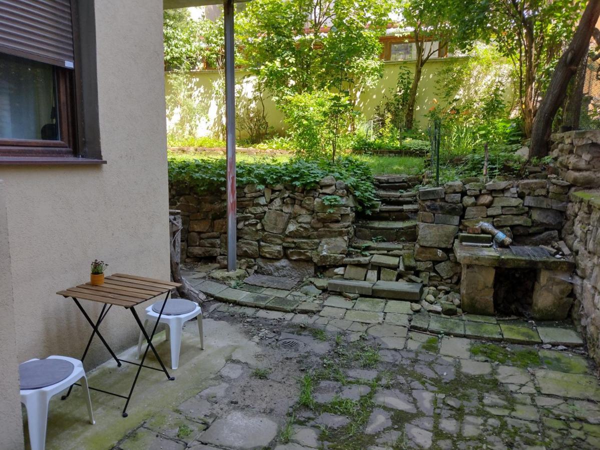 Charming Central Home With Garden Near Parking And Ndk София Екстериор снимка